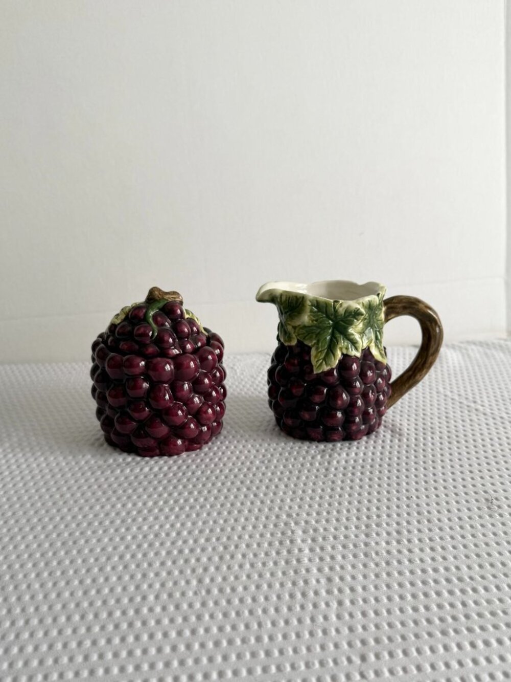 Vintage Majolica-Style ‘Grape Cluster’ Ceramic Sugar Bowl & Creamer